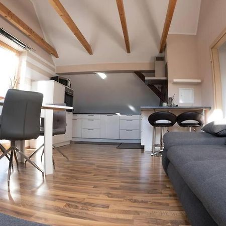 Moderne, Gemuetliche Dg-Wohnung In Ruhiger Lage Neunburg vorm Wald Dış mekan fotoğraf