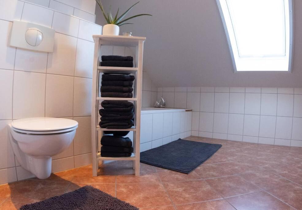 Moderne, Gemuetliche Dg-Wohnung In Ruhiger Lage Neunburg vorm Wald Dış mekan fotoğraf